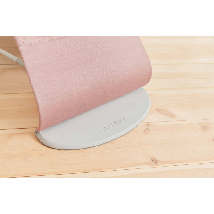 Шезлонг для немовлят BabyBjorn Bouncer BLISS Woven Petal Quilt Dusty Pink 