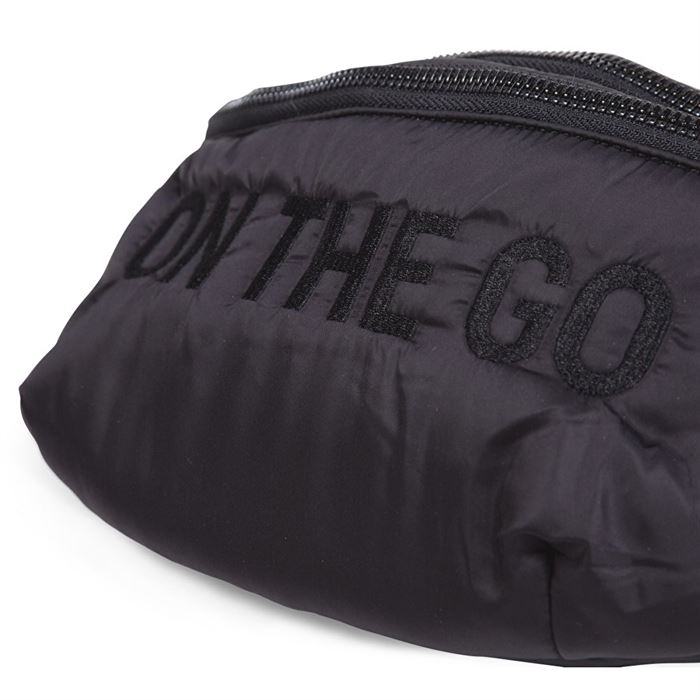 Сумка через плече Childhome Banana bag puffered black, арт. CWBANAPBL