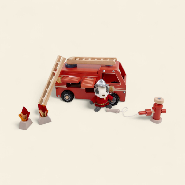 Egmont Toys Пожарная машина с маленьким другом, большая