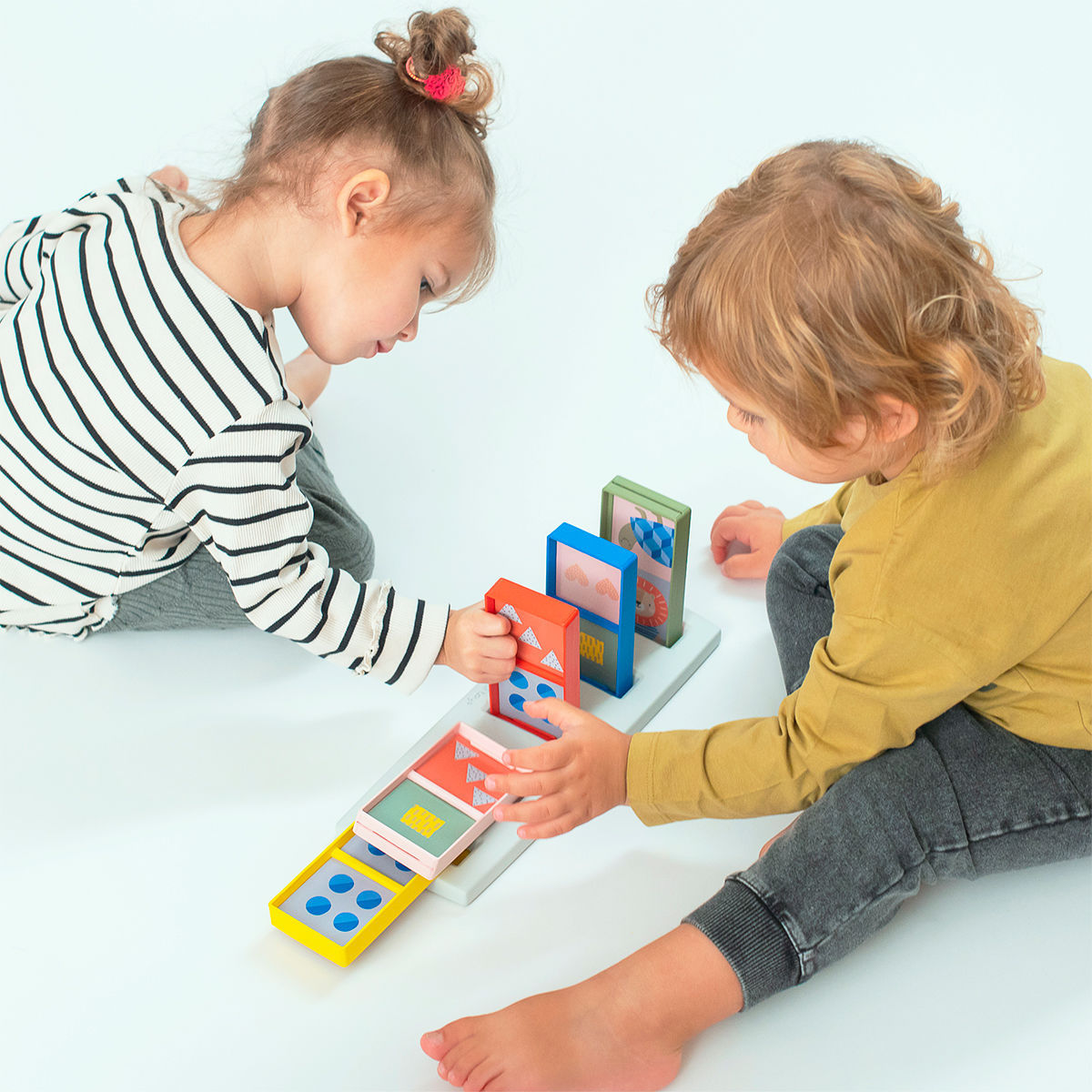  Taf Toys Розвиваюча гра колекції Савана" – Моє перше доміно"