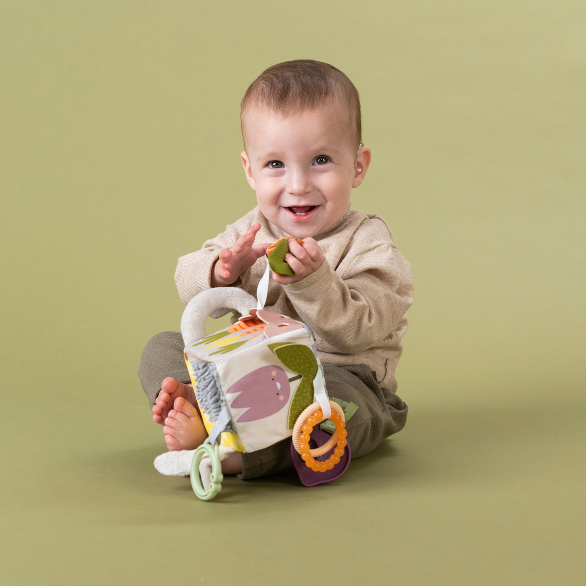 Taf Toys Розвиваюча іграшка-кубик колекції Садочок у місті - " Їжачок і бурячок"