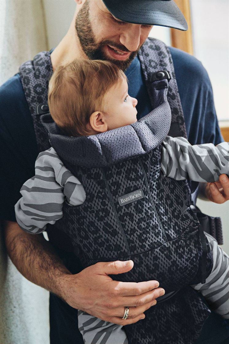 Рюкзак-кенгуру для немовлят BabyBjorn MOVE 3D Mesh Antracyt Leopard