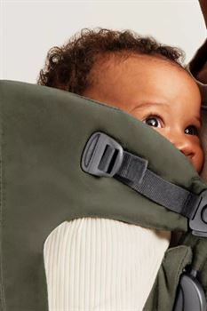 Рюкзак-кенгуру для немовлят BabyBjorn MINI Woven Dark Green