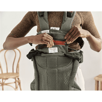 Рюкзак-кенгуру для немовлят BabyBjorn Harmony Mesh 3D Dark Green