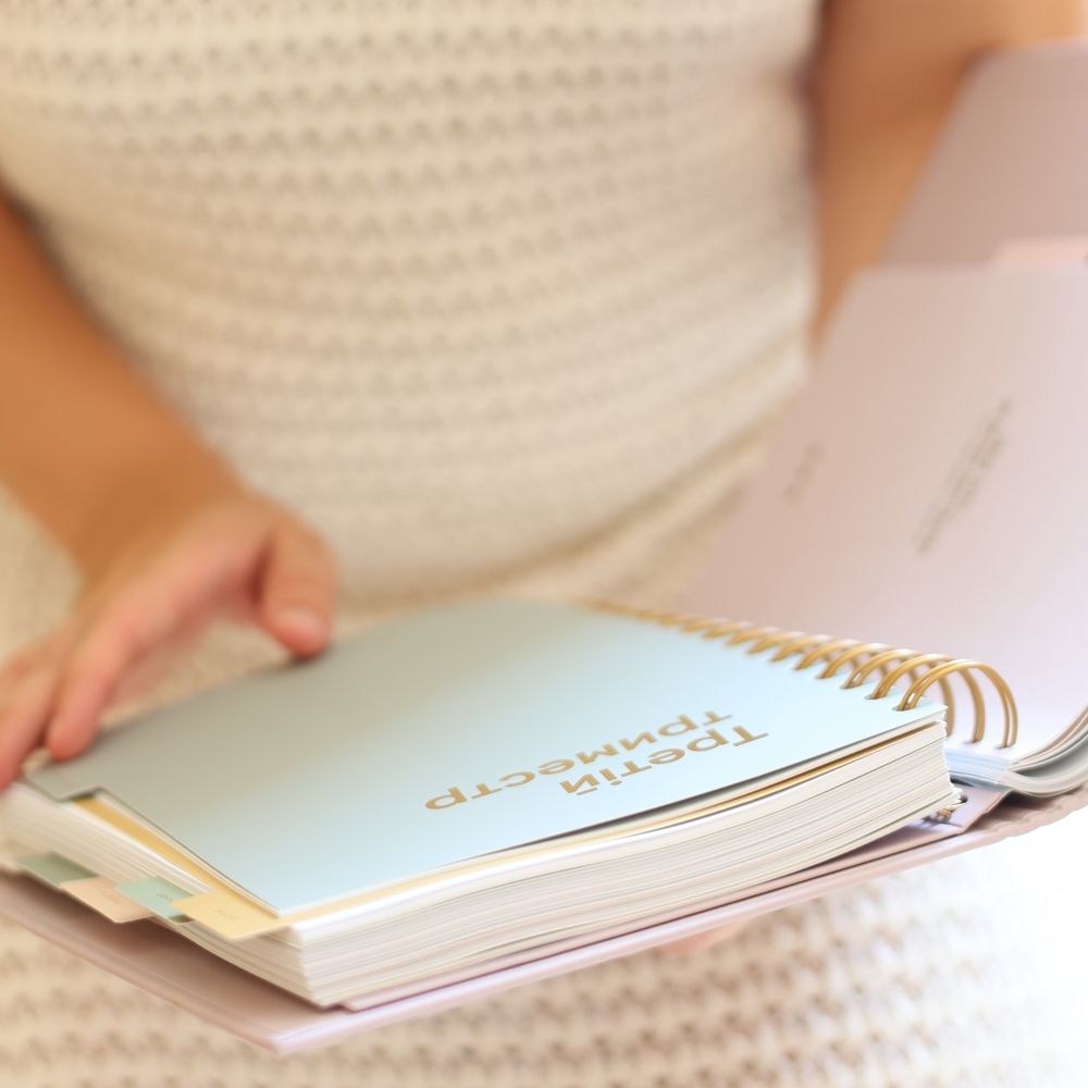 Oh My Baby Book для дівчинки бежевий (рос)