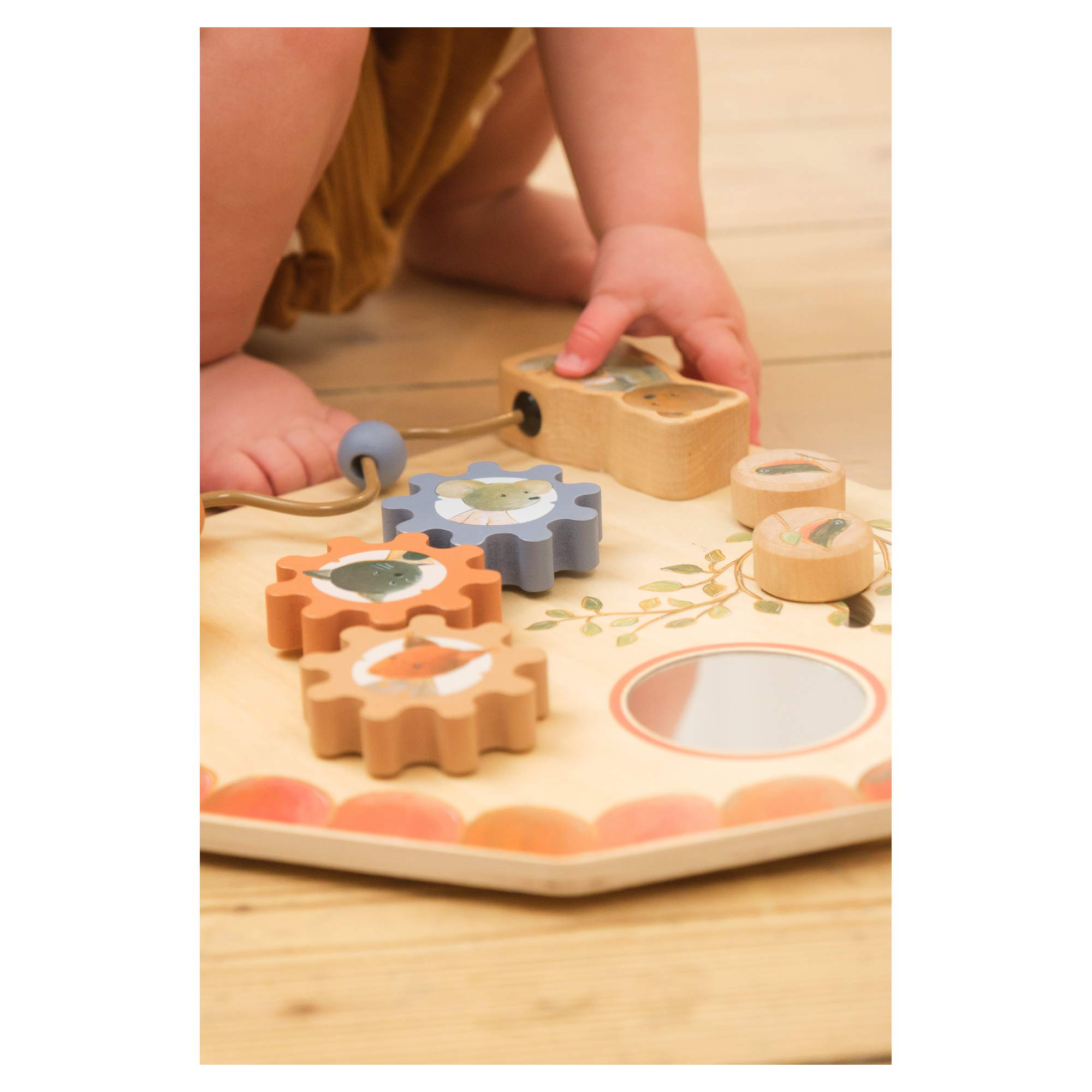 Egmont Toys Дерев’яна розвиваюча панель